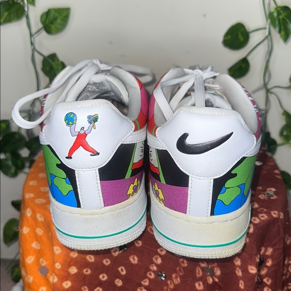 Nike Men’s Ruohan Wang x Nike Air Force 1 Low - Picture 6 of 10